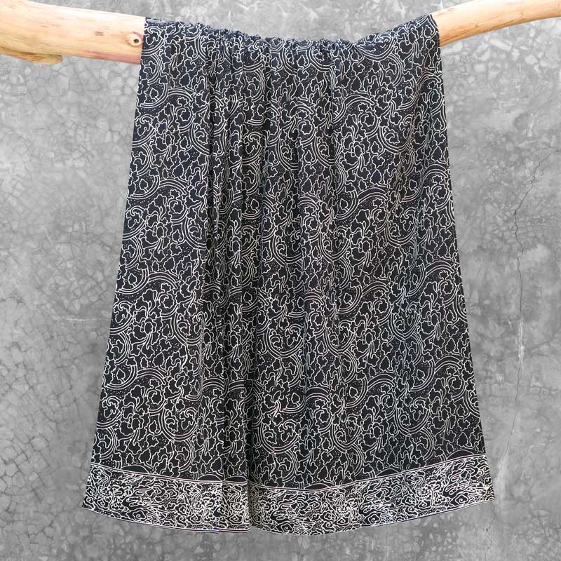 Batik Sarong Rayon Black Cream Clouds